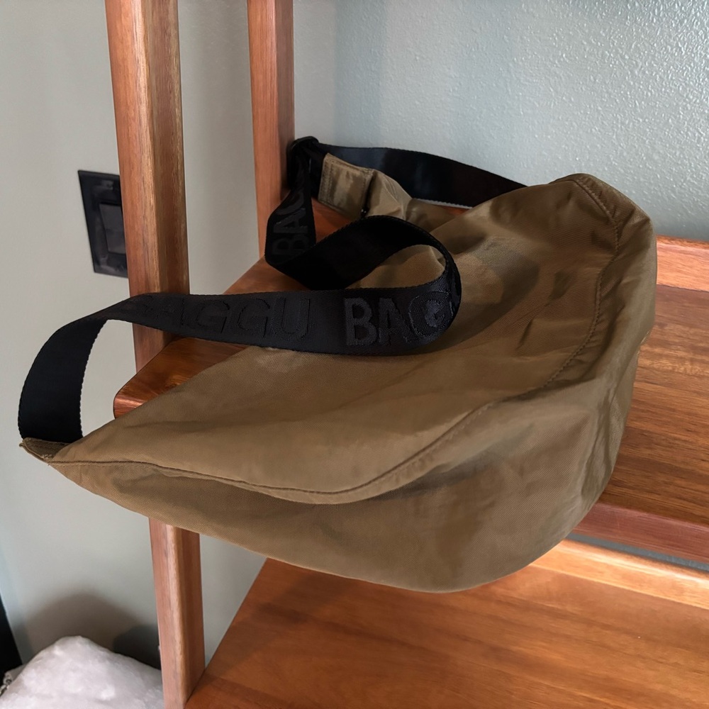 BAGGU Medium Crescent Bag - Seaweed